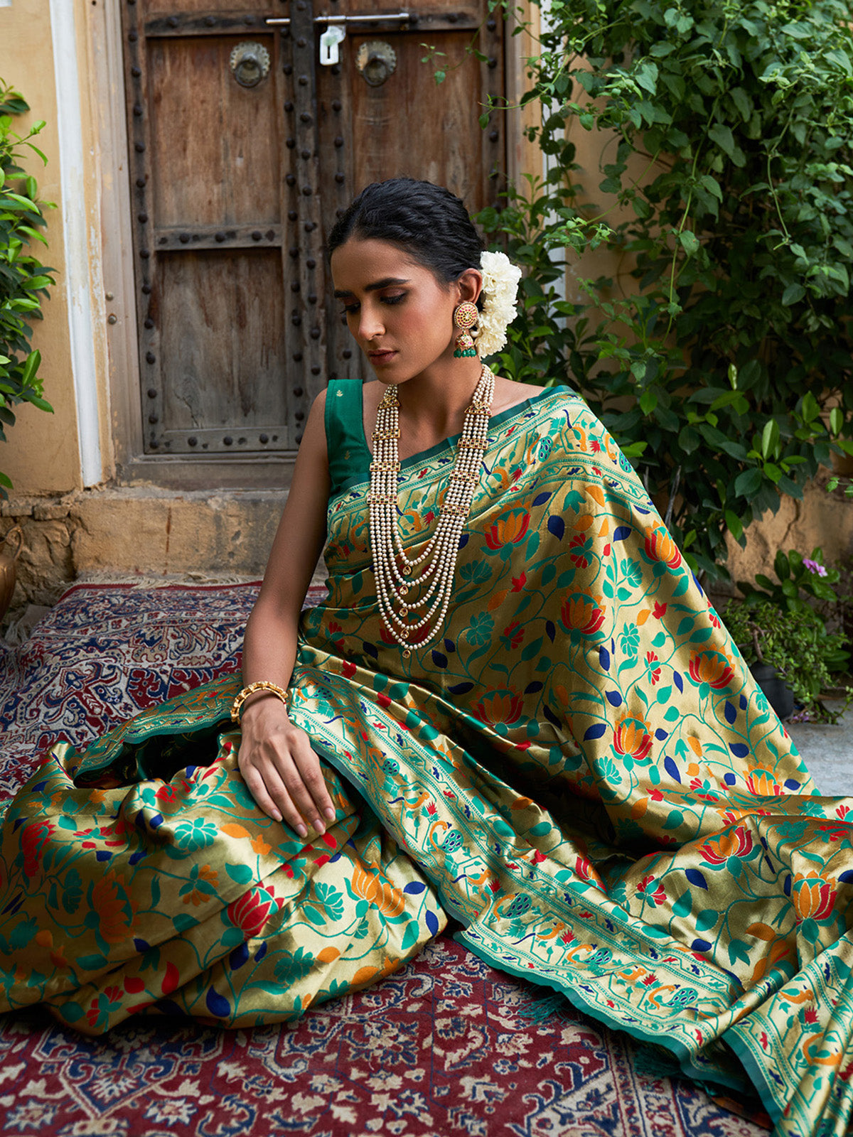 [Ready SG Stock] Green Paithani Silk Woven Ethnic Motifs Saree with attached Blouse Material - Indian Saree