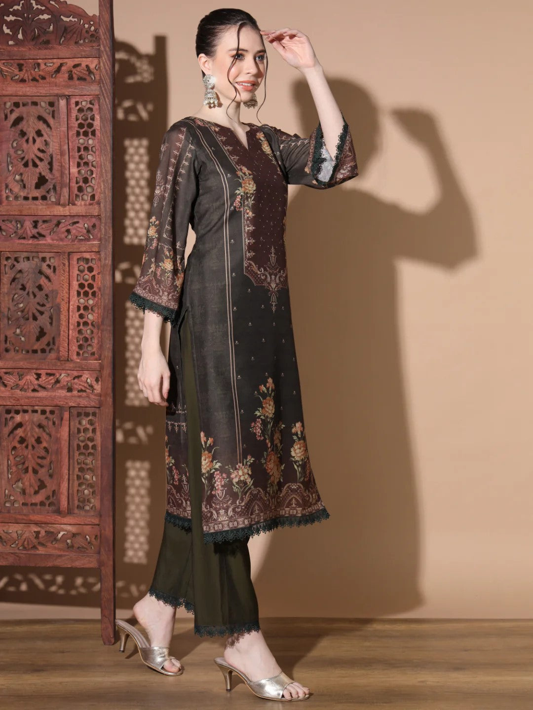 [ Ready SG Stock ] Brownish-Green Muslin Straight Pakistani Punjabi Suit with Full Inner- Indian Dresses