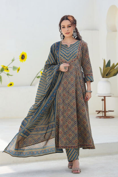 [Ready SG Stock] Earthy Peacock Green Pure Cotton Anarkali 3 Pcs Punjabi Suit with Dupatta [ Indian Dresses ]