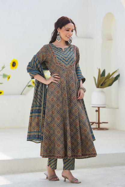 [Ready SG Stock] Earthy Peacock Green Pure Cotton Anarkali 3 Pcs Punjabi Suit with Dupatta [ Indian Dresses ]