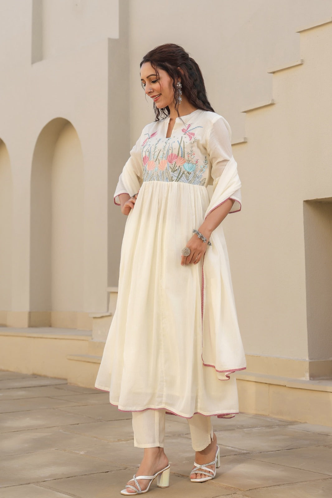 [Ready SG Stock] White Embroidered Musline Cotton Anarkali Punjabi Suit  with Linings & Dupatta 3 Pcs [ Indian Dresses ]