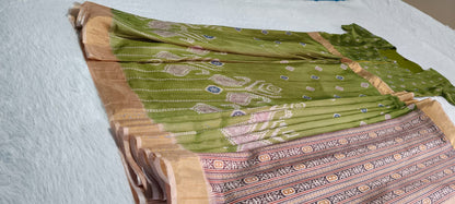 [Ready Stock-Zip & Go Saree]Green Chanderi Silk Saree with Ready Blouse, Linings