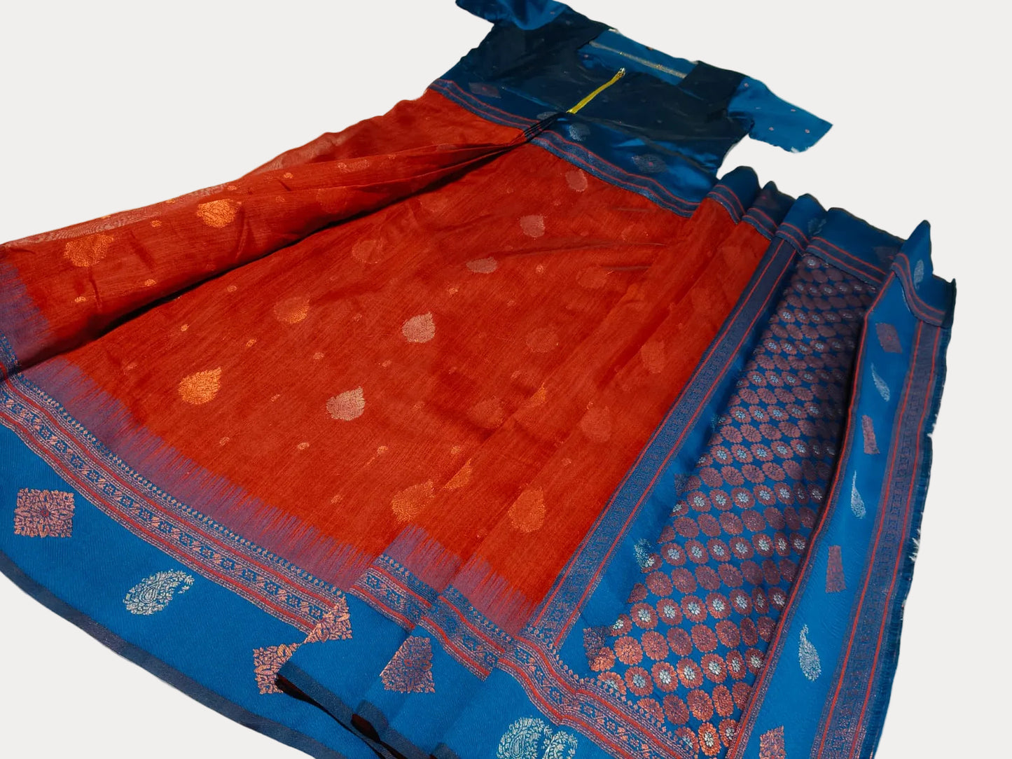 [Ready SG Stock-Zip & Go Saree] Brown Cotton Blend Ethnic Morifs Jari Work Saree with Ready Blouse, Linings