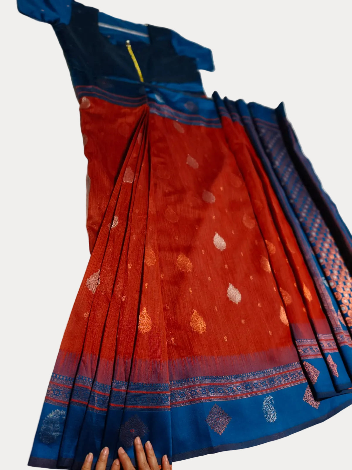 [Ready SG Stock-Zip & Go Saree] Brown Cotton Blend Ethnic Morifs Jari Work Saree with Ready Blouse, Linings