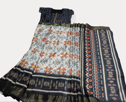 [Ready Stock-Zip & Go Saree]White-Deep Blue Chanderi Silk Saree with Ready Blouse, Linings
